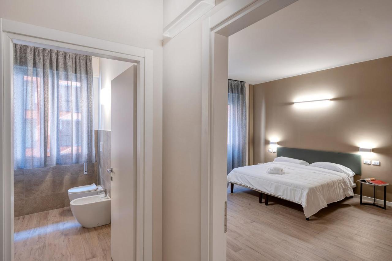 Astoria Comfort Rooms Bolonia Exterior foto
